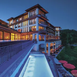 מלון Schloss Luxury Retreat & Cultural Hideaway *****